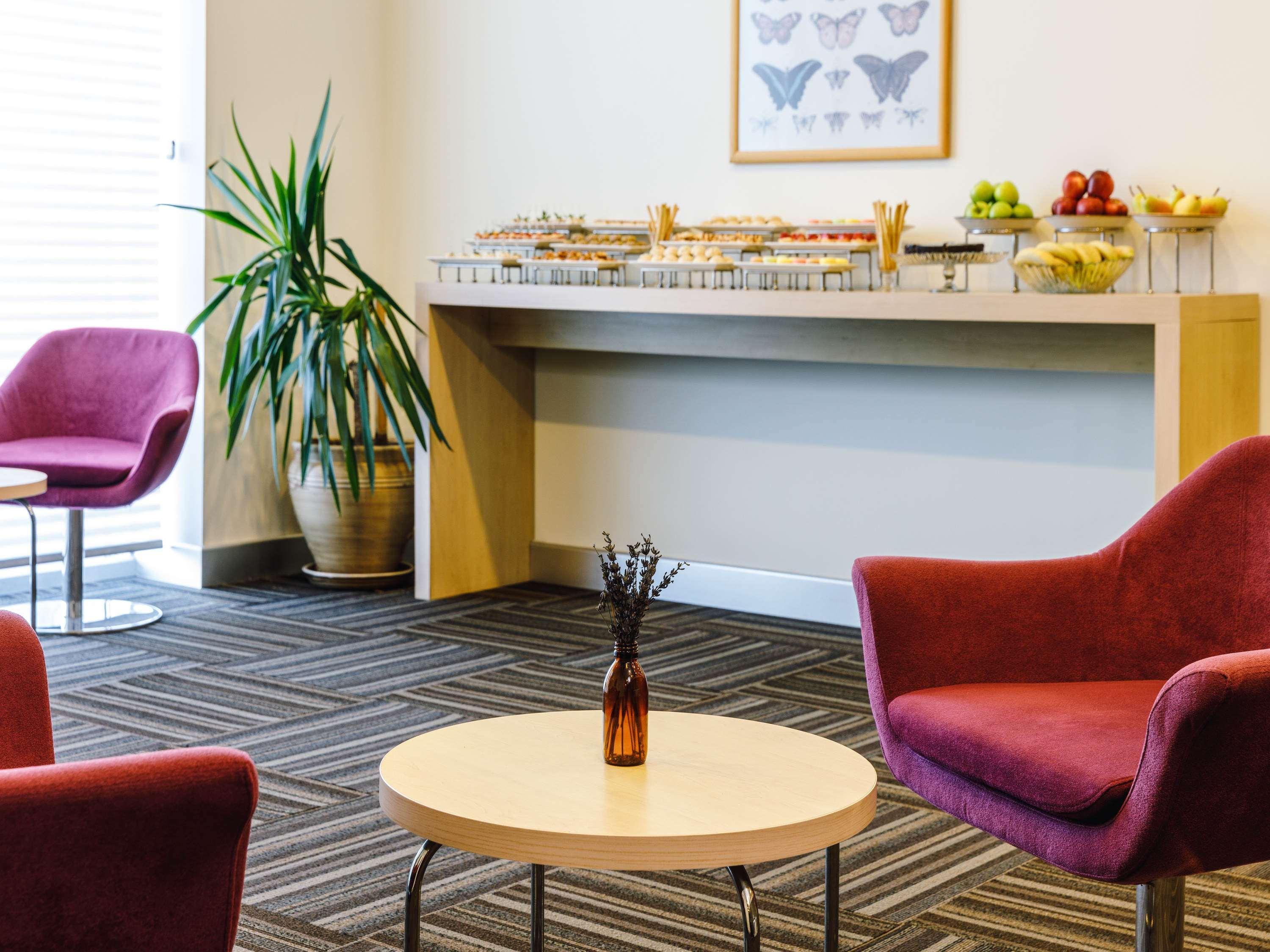 Отель Ibis Istanbul Esenyurt Экстерьер фото
