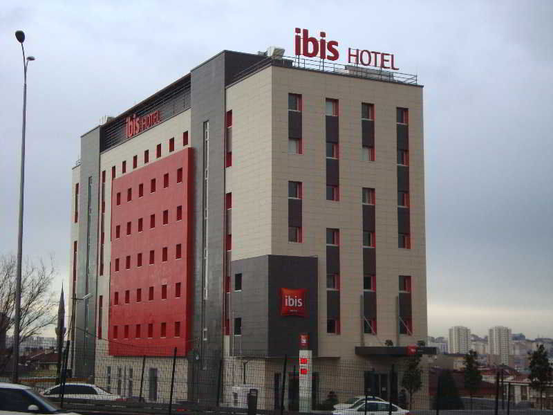 Отель Ibis Istanbul Esenyurt Экстерьер фото