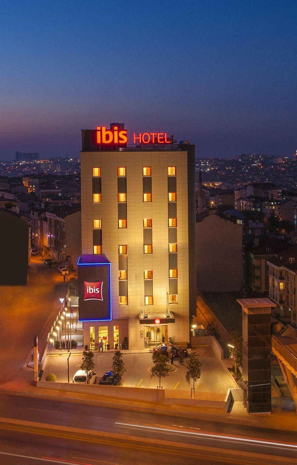 Отель Ibis Istanbul Esenyurt Экстерьер фото